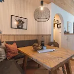 Dorfchalets & - In Centre Including Free Entry Tauern And Summer Card *