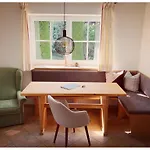 Apartment Dorfchalets & - In Centre Including Free Entry Tauern And Summer Card