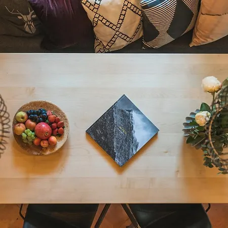 Dorfchalets & - In Centre Including Free Entry Tauern And Summer Card * Kaprun