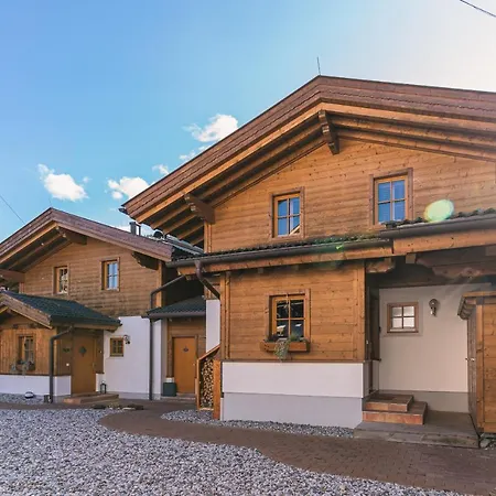 Dorfchalets & - In Centre Including Free Entry Tauern And Summer Card *