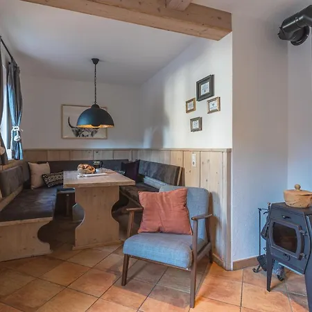 Dorfchalets & - In Centre Including Free Entry Tauern And Summer Card