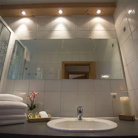 Apartman Dorfchalets & - In Centre Including Free Entry Tauern And Summer Card Kaprun