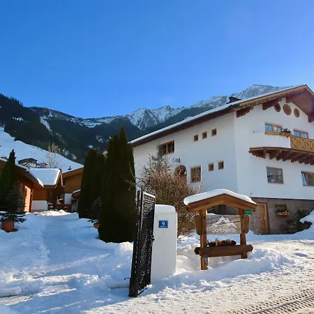 Апартаменти Dorfchalets & - In Centre Including Free Entry Tauern And Summer Card
