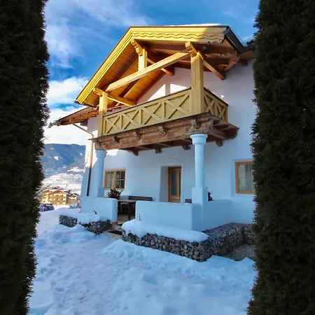 Dorfchalets & - In Centre Including Free Entry Tauern And Summer Card *