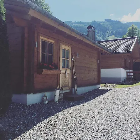 Dorfchalets & - In Centre Including Free Entry Tauern And Summer Card 公寓 卡普伦