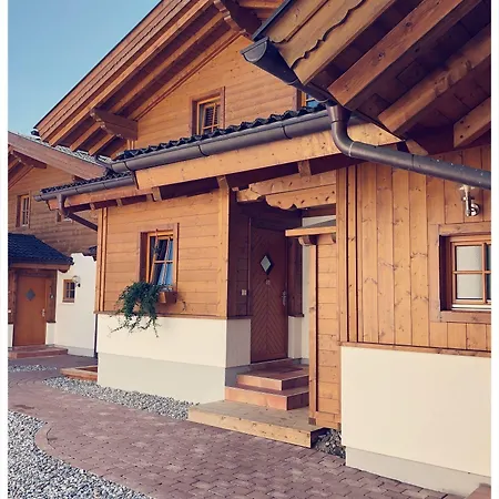 Dorfchalets & - In Centre Including Free Entry Tauern And Summer Card Капрун
