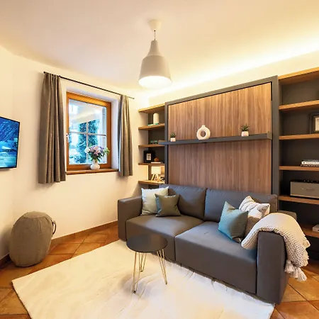Dorfchalets & - In Centre Including Free Entry Tauern And Summer Card * كابرون
