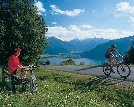 Dorfchalets & - In Centre Including Free Entry Tauern And Summer Card *