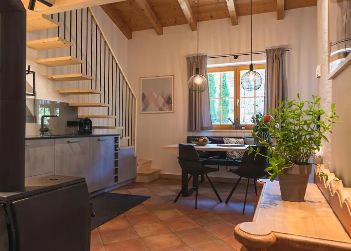 Dorfchalets & - In Centre Including Free Entry Tauern And Summer Card * Капрун