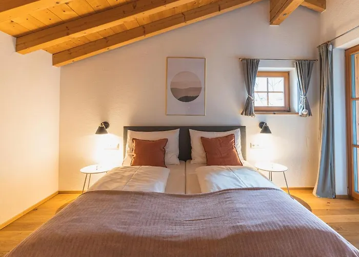 Апартаменти Dorfchalets & - In Centre Including Free Entry Tauern And Summer Card Капрун