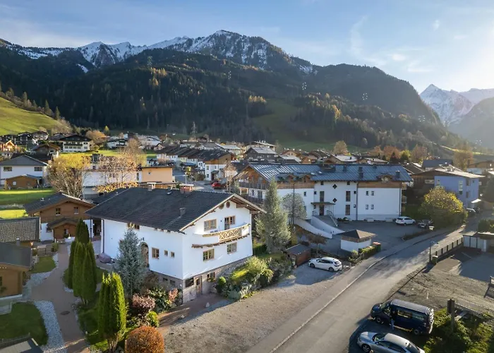 Dorfchalets & - In Centre Including Free Entry Tauern And Summer Card * Капрун