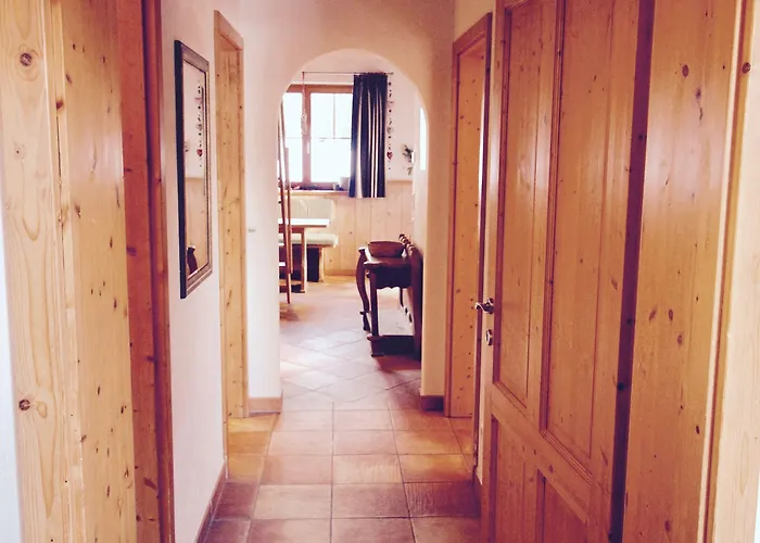 Dorfchalets & - In Centre Including Free Entry Tauern And Summer Card Капрун