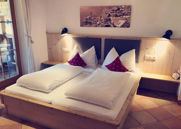 Апартаменти Dorfchalets & - In Centre Including Free Entry Tauern And Summer Card *