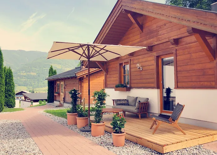 Апартаменти Dorfchalets & - In Centre Including Free Entry Tauern And Summer Card