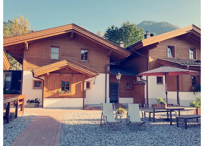 Dorfchalets & - In Centre Including Free Entry Tauern And Summer Card Kaprun