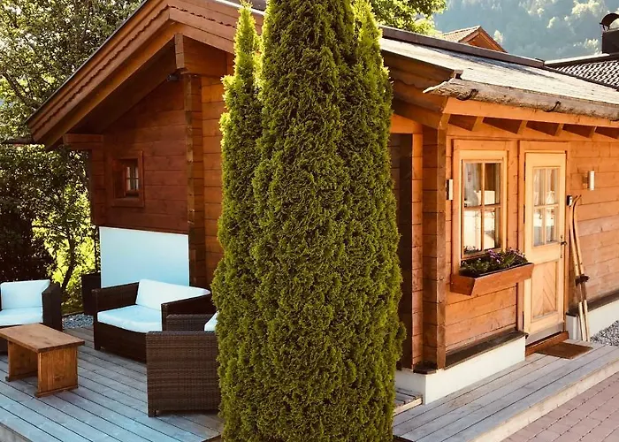 Dorfchalets & - In Centre Including Free Entry Tauern And Summer Card * Kaprun