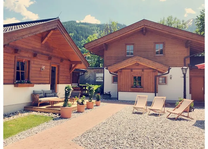 Dorfchalets & - In Centre Including Free Entry Tauern And Summer Card * Капрун